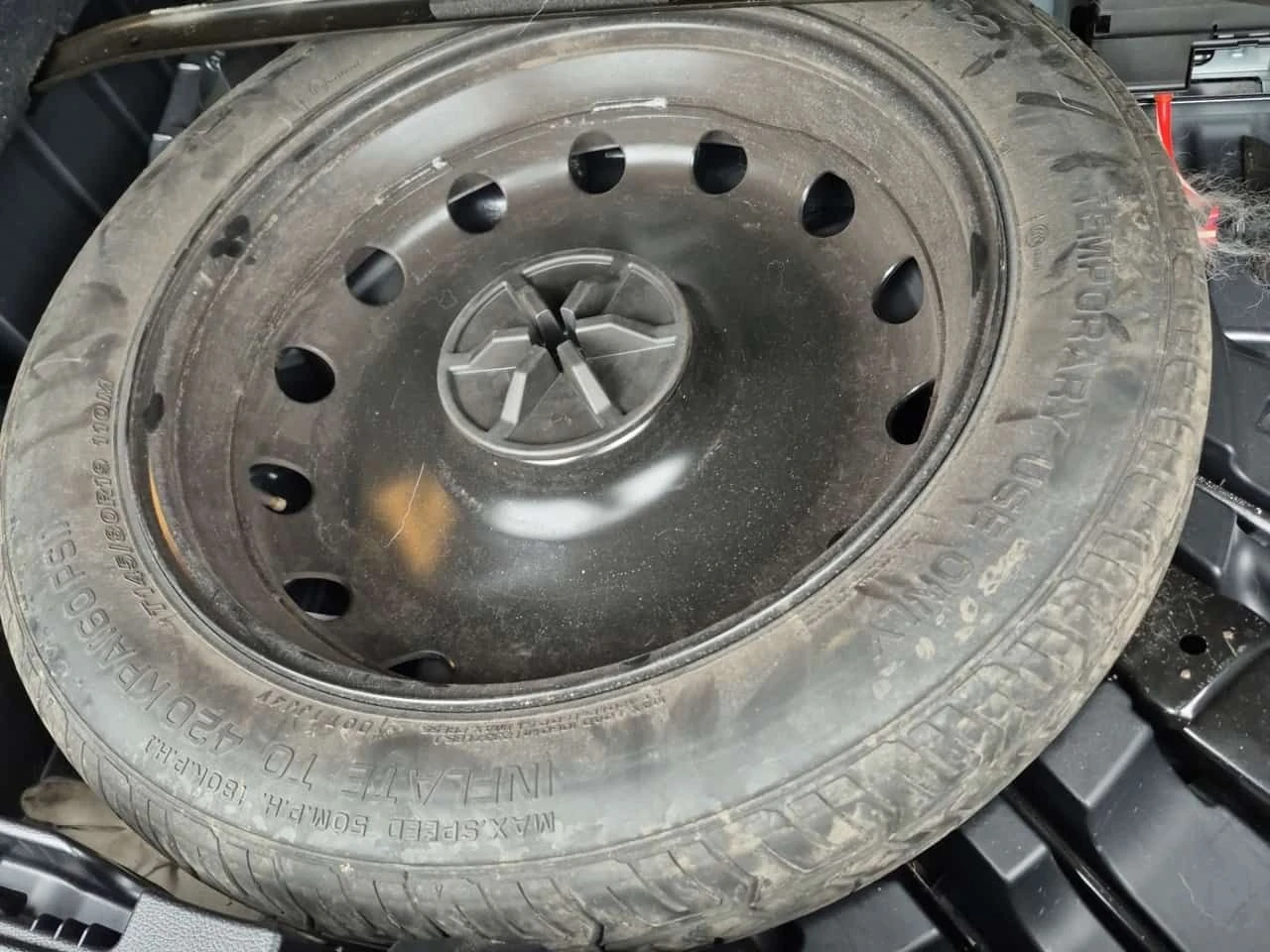 Mercedes-Benz GLC 300  | 360 | PANO | ДВА КЛЮЧА , снимка 15 - Автомобили и джипове - 54340459