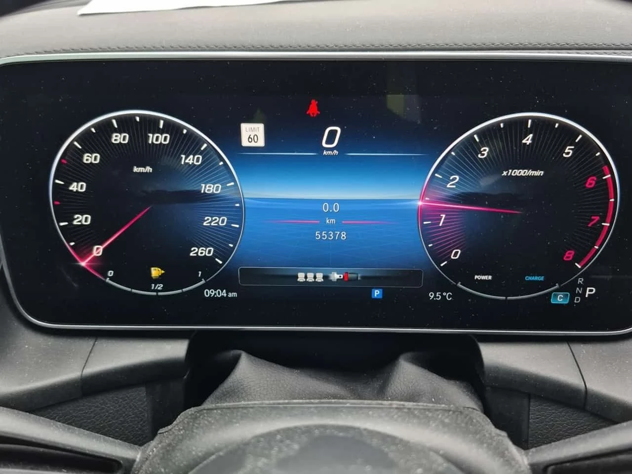 Mercedes-Benz GLC 300  | 360 | PANO | ДВА КЛЮЧА , снимка 10 - Автомобили и джипове - 54340459
