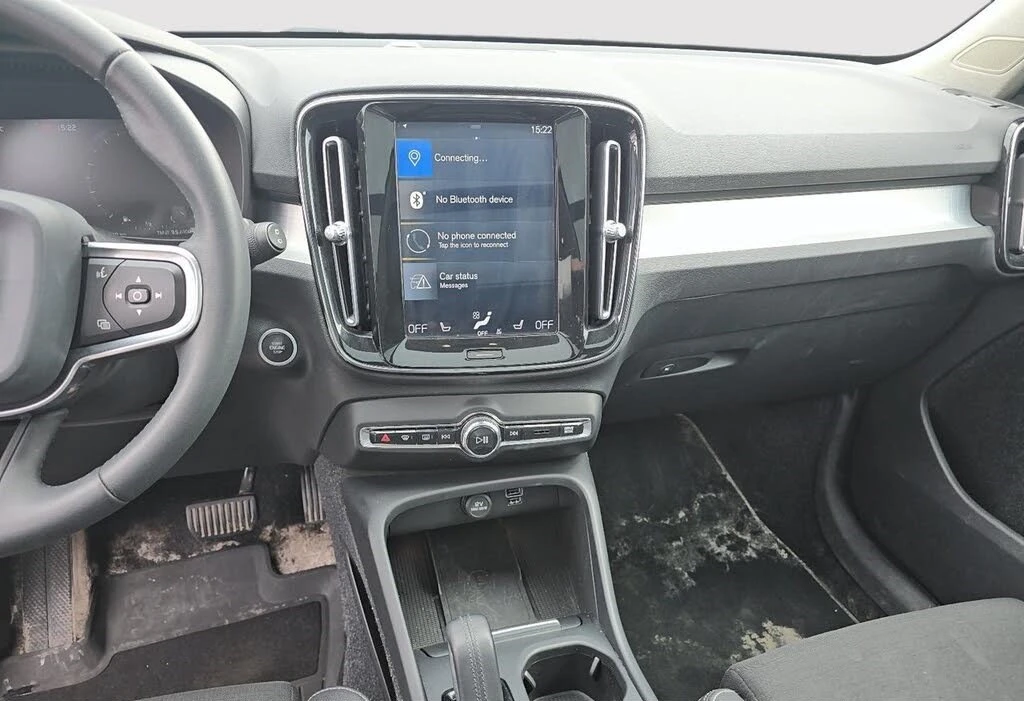 Volvo XC40 2.0 T5 Momentum 4X4, снимка 12 - Автомобили и джипове - 55057615