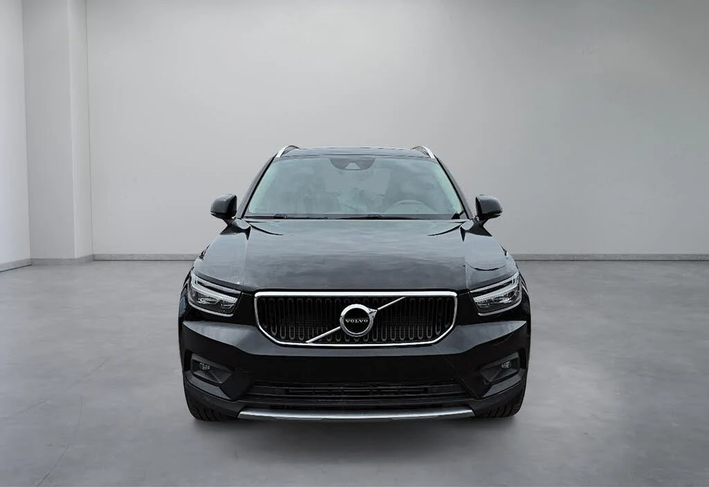 Volvo XC40 2.0 T5 Momentum 4X4, снимка 2 - Автомобили и джипове - 55057615