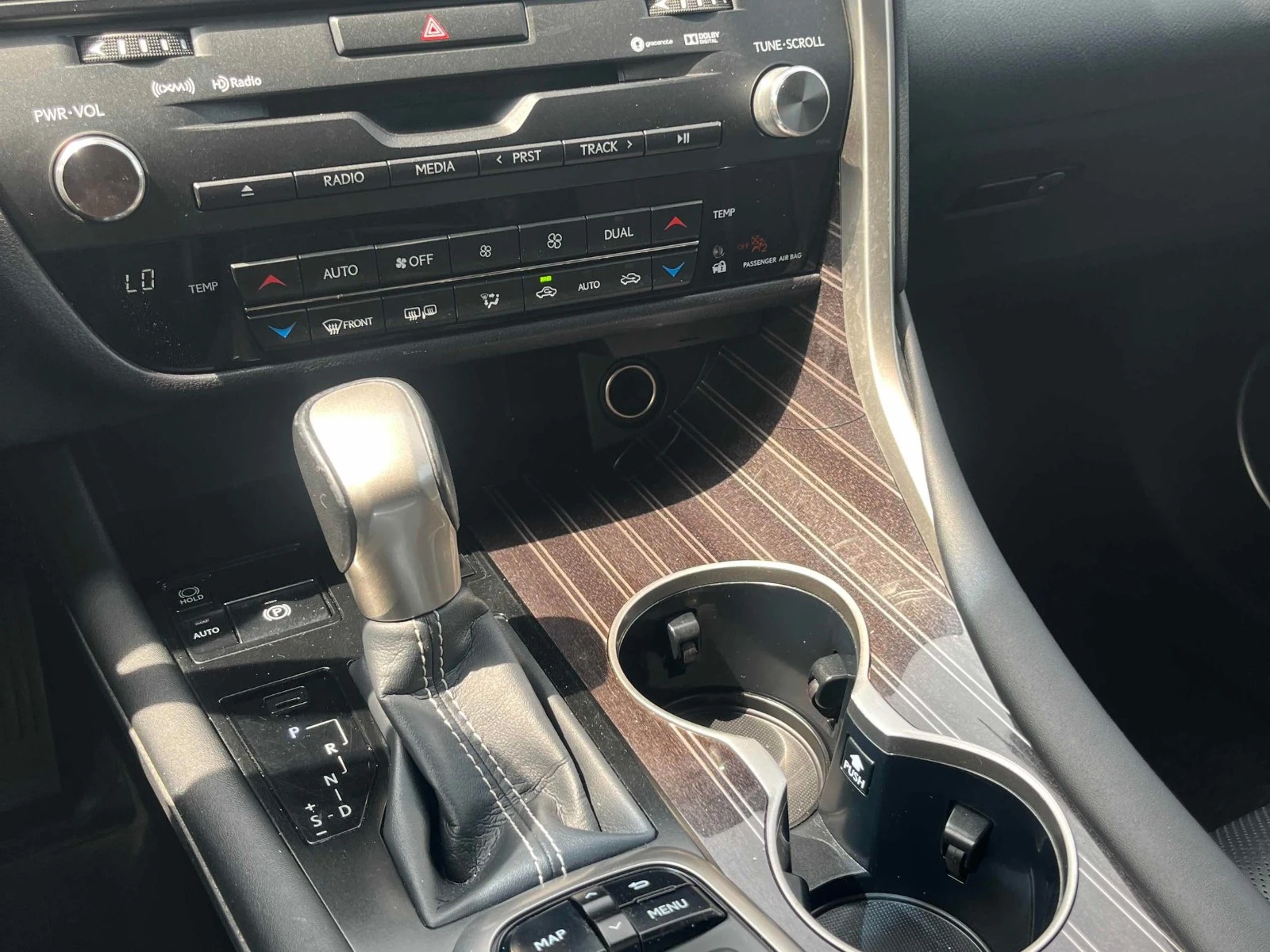 Lexus RX 450h ПОДГРЕВ* ОБДУХ* KEYLESS, снимка 11 - Автомобили и джипове - 55465106