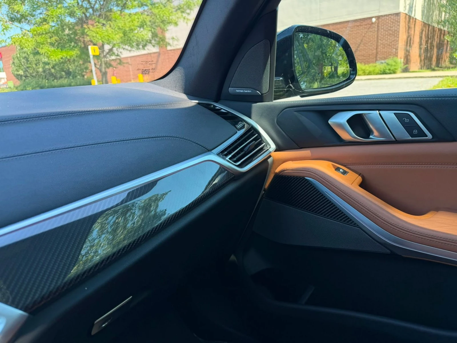 BMW X5 MPACK* AMBIENT* 360* HEADUP* HARMAN* 50JAHRE, снимка 16 - Автомобили и джипове - 55572008