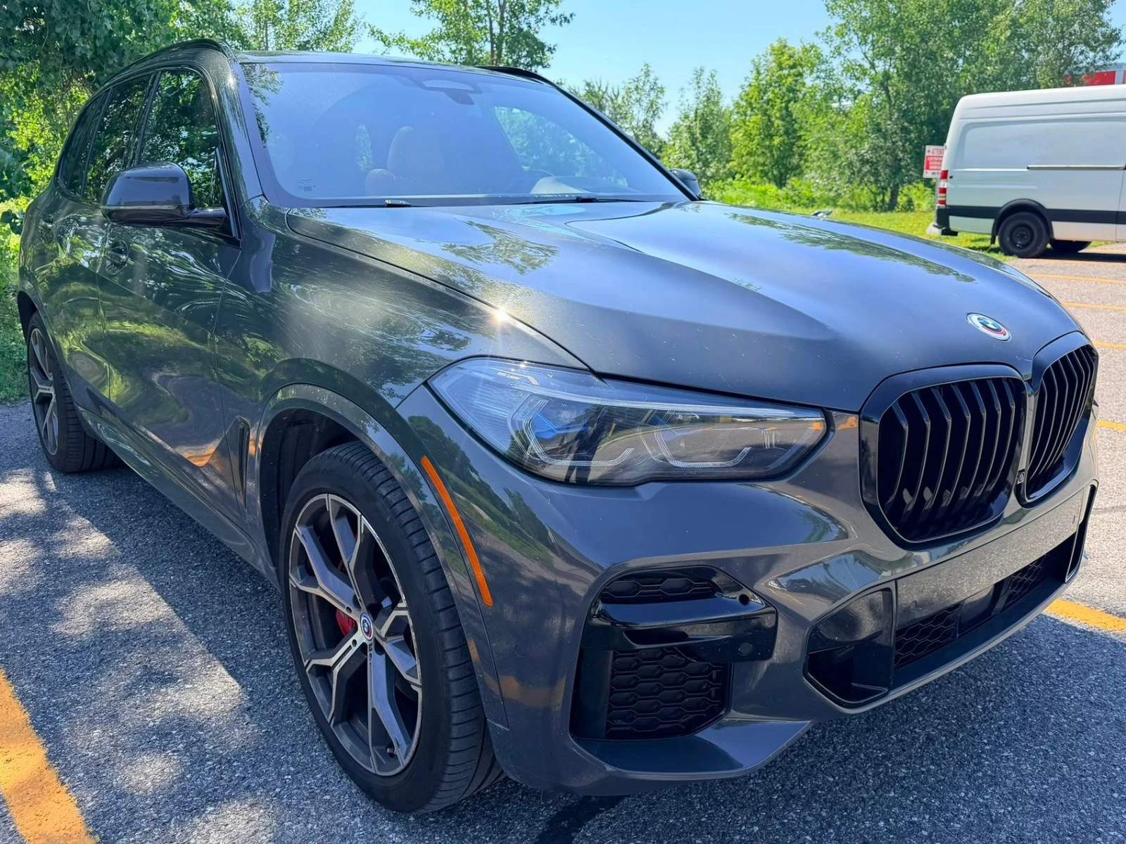 BMW X5 MPACK* AMBIENT* 360* HEADUP* HARMAN* 50JAHRE, снимка 3 - Автомобили и джипове - 55572008