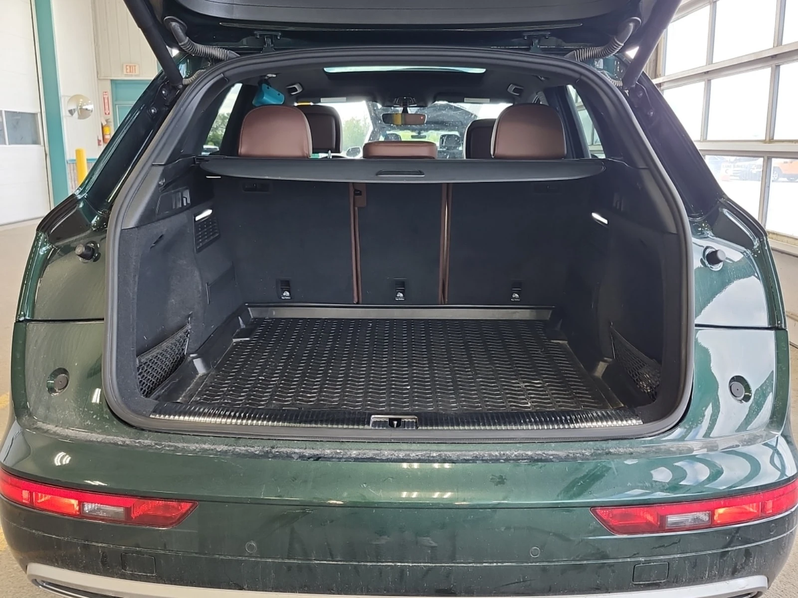 Audi Q5 * TECHNIK * 360* ОБДУХВАНЕ* , снимка 14 - Автомобили и джипове - 56081758