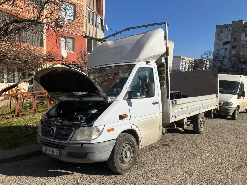 Mercedes-Benz Sprinter 2.7 cdi 316, снимка 9 - Бусове и автобуси - 49611592