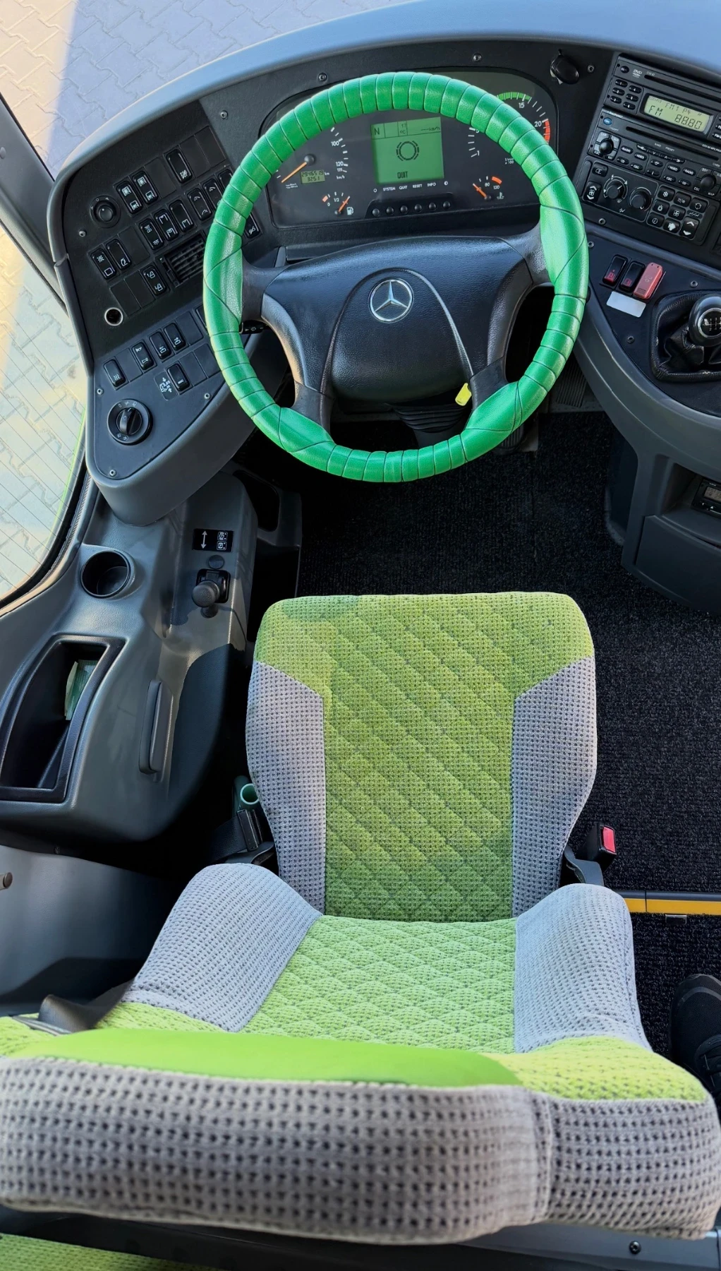 Mercedes-Benz Tourismo RHD M2A!!!TOP!!!, снимка 11 - Бусове и автобуси - 54158972