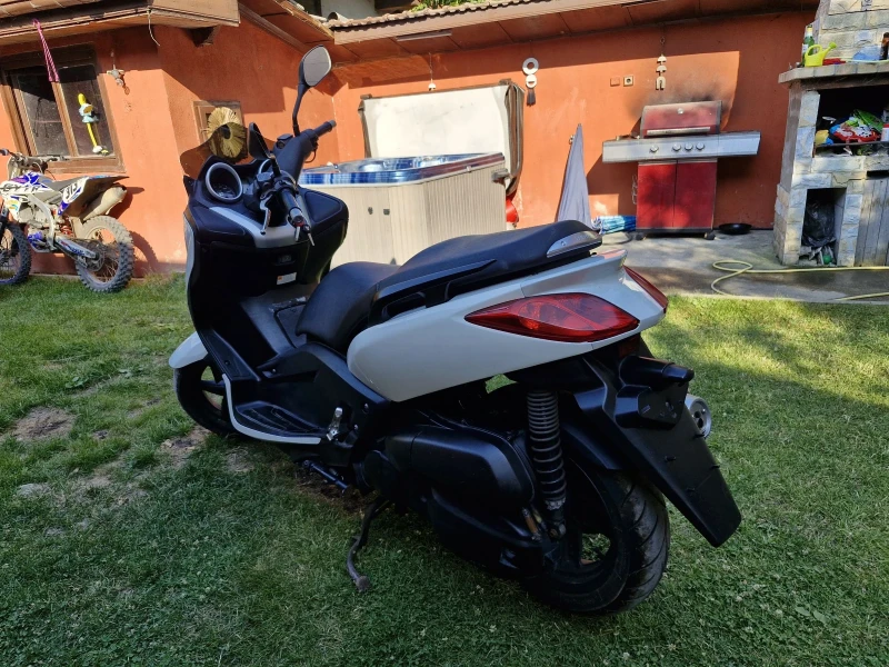Yamaha X-max Швейцария , снимка 9 - Мотоциклети и мототехника - 52560919