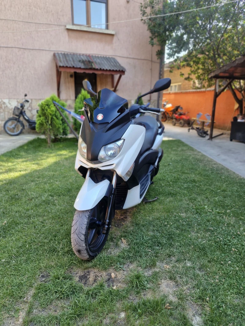 Yamaha X-max Швейцария , снимка 2 - Мотоциклети и мототехника - 52560919