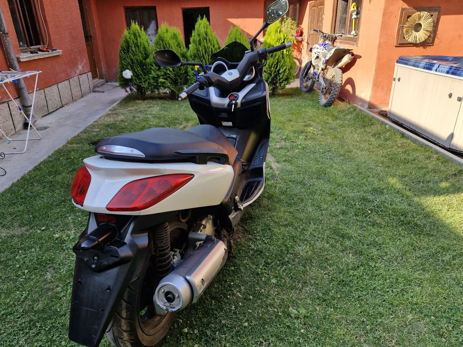 Yamaha X-max Швейцария  - изображение 5