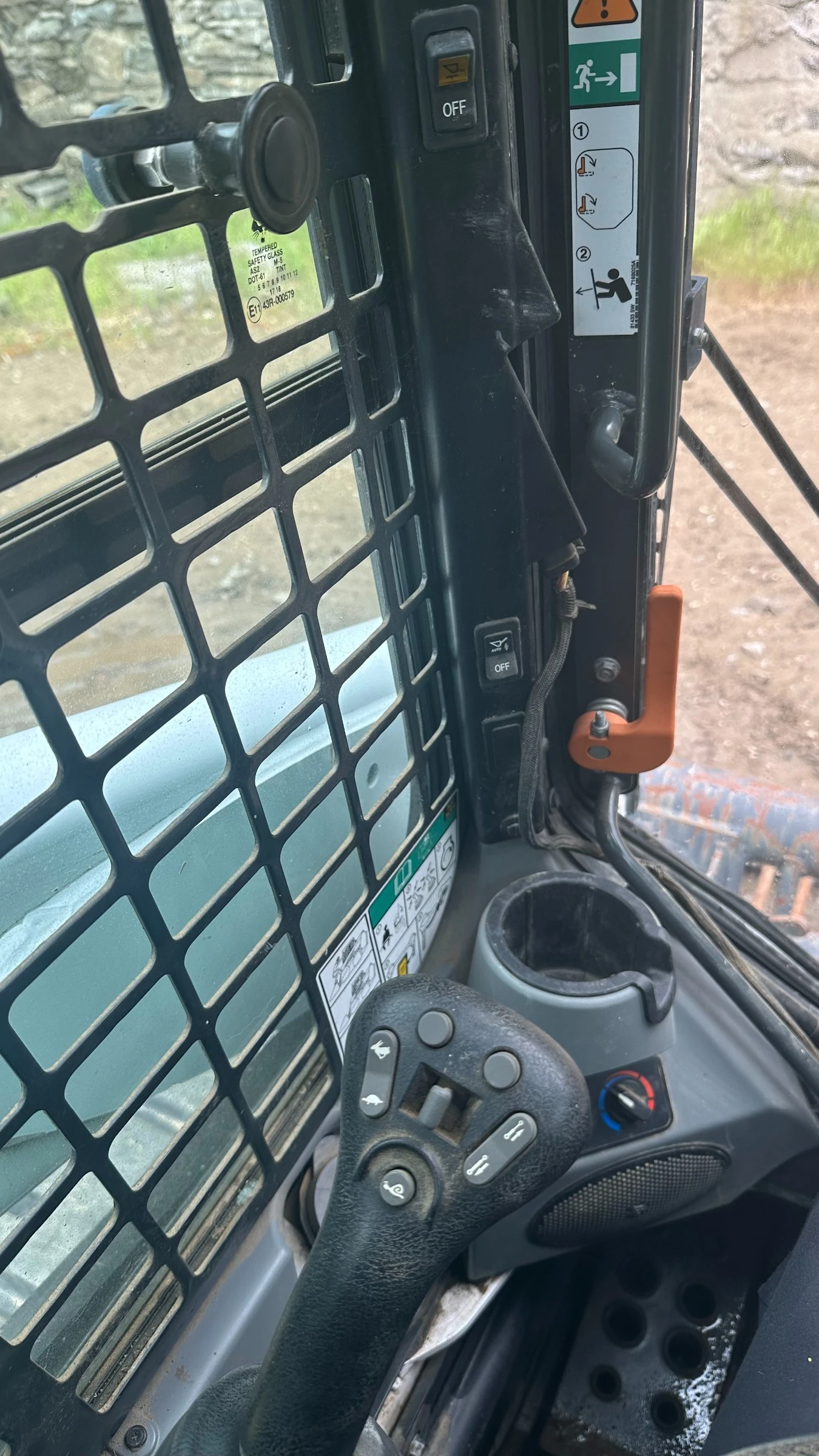 Мини челни товарачи Bobcat Т770, снимка 4 - Индустриална техника - 54414557