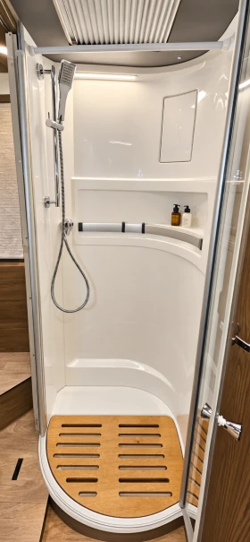 Кемпер HYMER / ERIBA B ML I 790, снимка 9