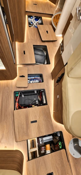 Кемпер HYMER / ERIBA B ML I 790, снимка 17