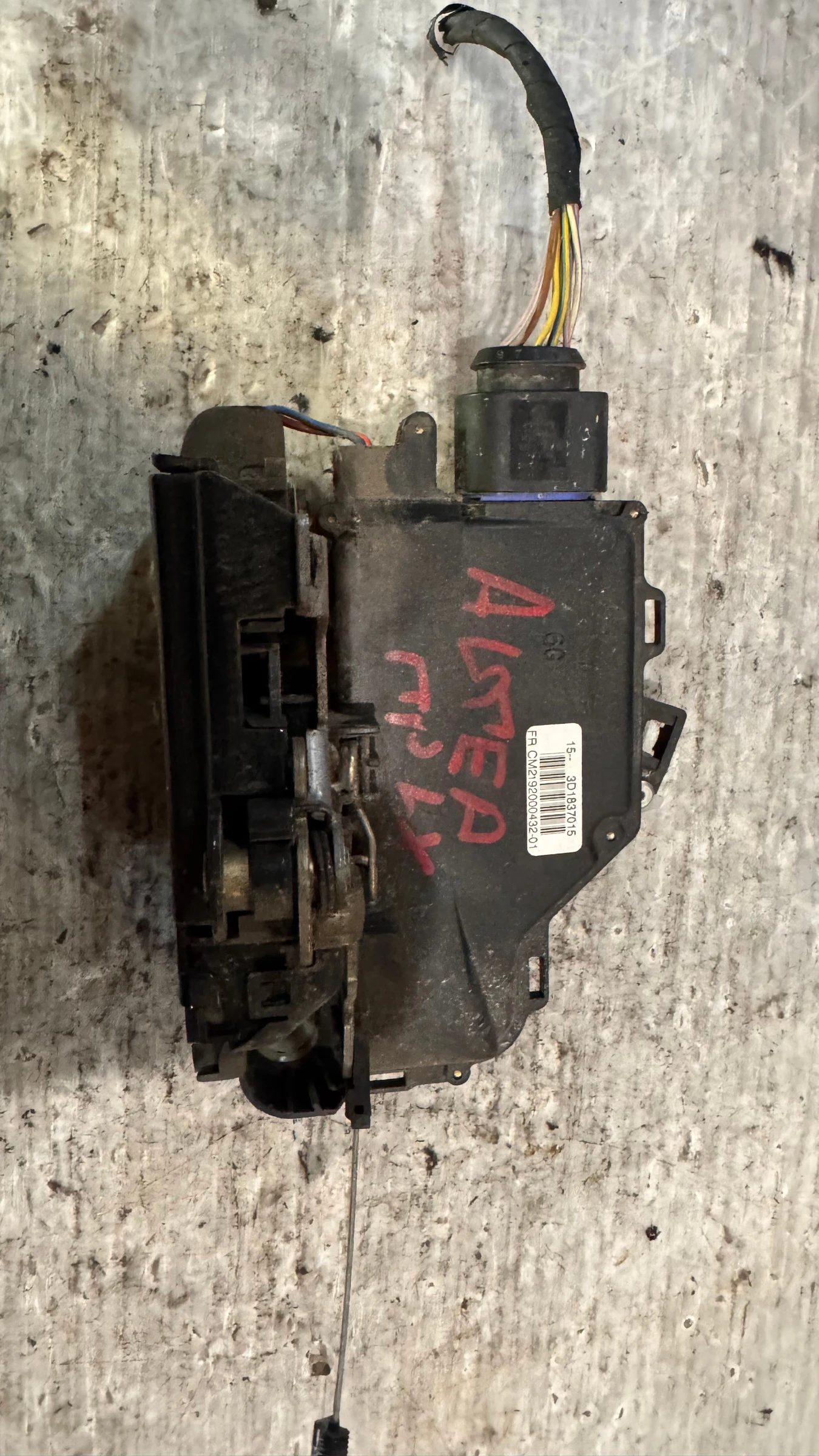 ����� �� ����� �� Seat Altea - 3D1837015 / FR CM2192000432-01 | Mobile.bg � ����������� 1