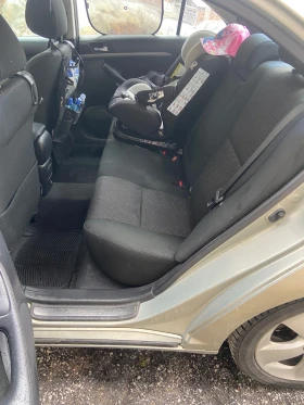 Toyota Avensis T25, снимка 17