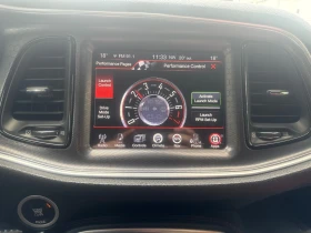 Dodge Challenger sxt + , снимка 16
