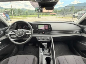 Hyundai Elantra EXL 2023г. Перфектна, снимка 10
