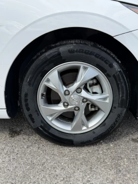 Hyundai Elantra EXL 2023г. Перфектна, снимка 14