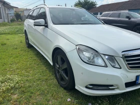 Обява за продажба на Mercedes-Benz E 200 Avantgard, Navi, Car-Play, Ksenon ~10 900 лв. - изображение 1