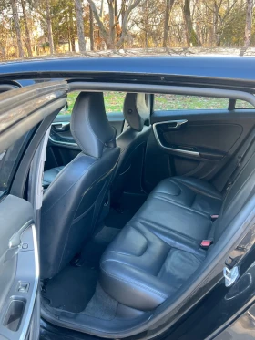 Volvo V60 Volvo V60 D6 Plug-in Hybrid AWD | 283 к.с. | , снимка 9