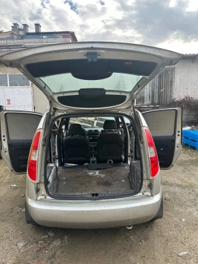 Skoda Roomster - 1500 € / 2933.74 лв. - 45815283 11