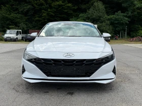 Hyundai Elantra EXL 2023г. Перфектна