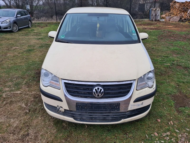 VW Touran 1.9TDI DSG 105к.с, снимка 1 - Автомобили и джипове - 47659842