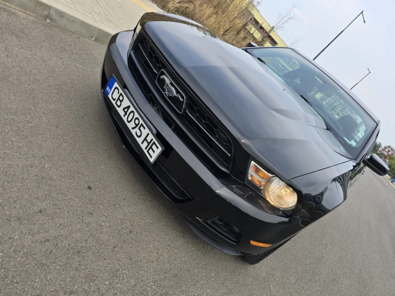 Ford Mustang, снимка 3 - Автомобили и джипове - 47380576