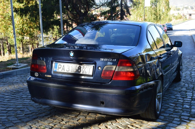 BMW 320 320d, снимка 12 - Автомобили и джипове - 47525201