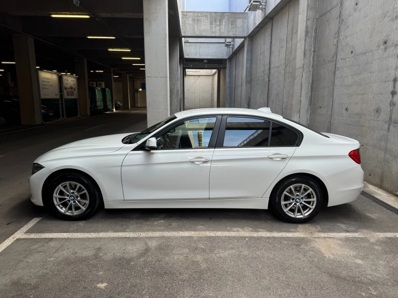 BMW 320 xDrive, снимка 5 - Автомобили и джипове - 48758441