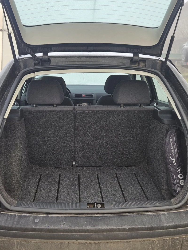 Skoda Fabia, снимка 14 - Автомобили и джипове - 52787902