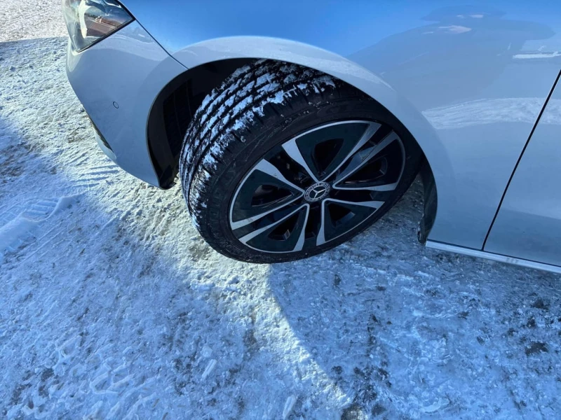 Mercedes-Benz CLA * 250 * CARFAX * БЕЗ ПЪРВОНАЧАЛНА ВНОСКА, снимка 7 - Автомобили и джипове - 52940538