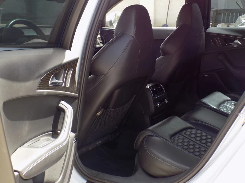 Audi Rs6 4.0tfsi, снимка 12 - Автомобили и джипове - 52945111