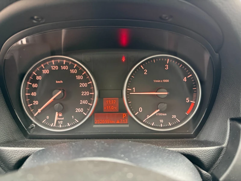 BMW 320 2.0d XDRIVE, снимка 8 - Автомобили и джипове - 53482460