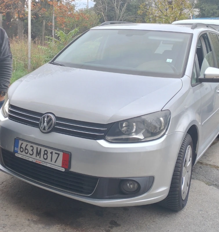 VW Touran 1Т3, снимка 9 - Автомобили и джипове - 53858755