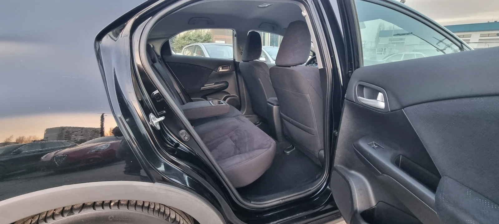 Honda Civic 1.8i 140k.c  | Mobile.bg — изображение 12