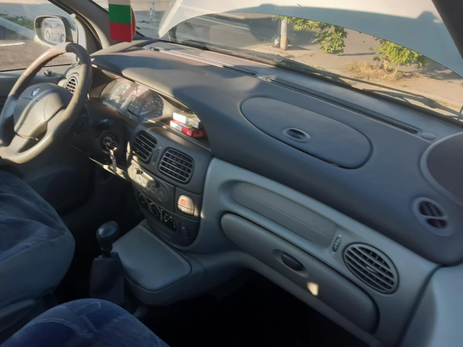 Renault Scenic  - изображение 3