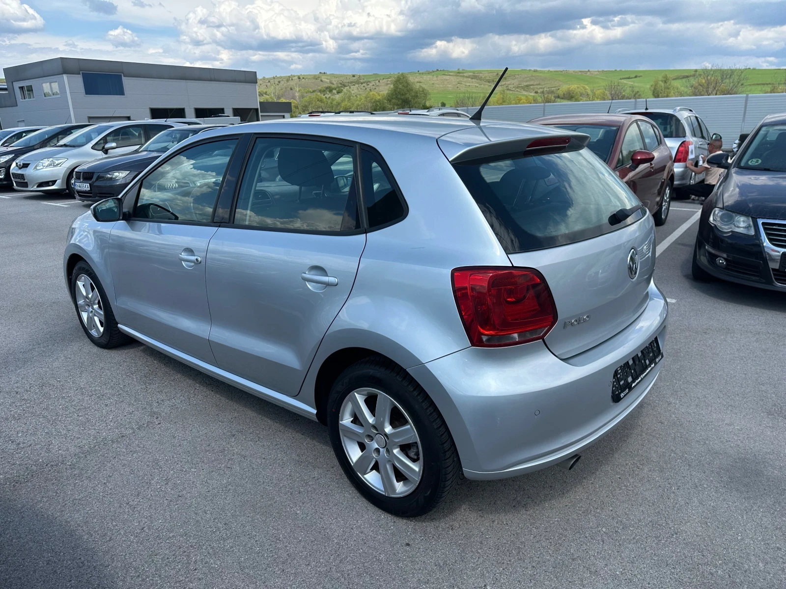 VW Polo 1.6 TDI Highline  - изображение 4