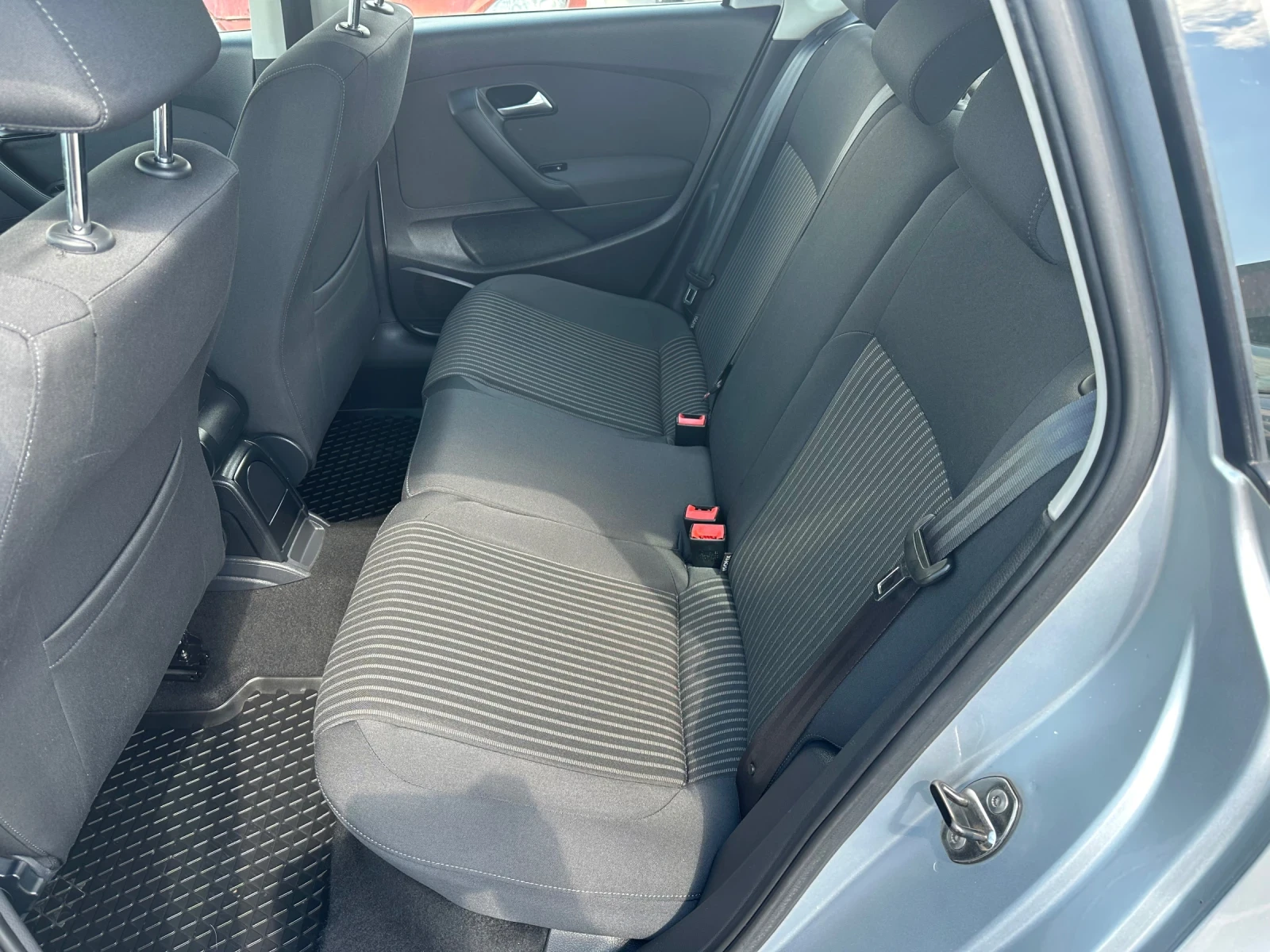 VW Polo 1.6 TDI Highline  - изображение 10