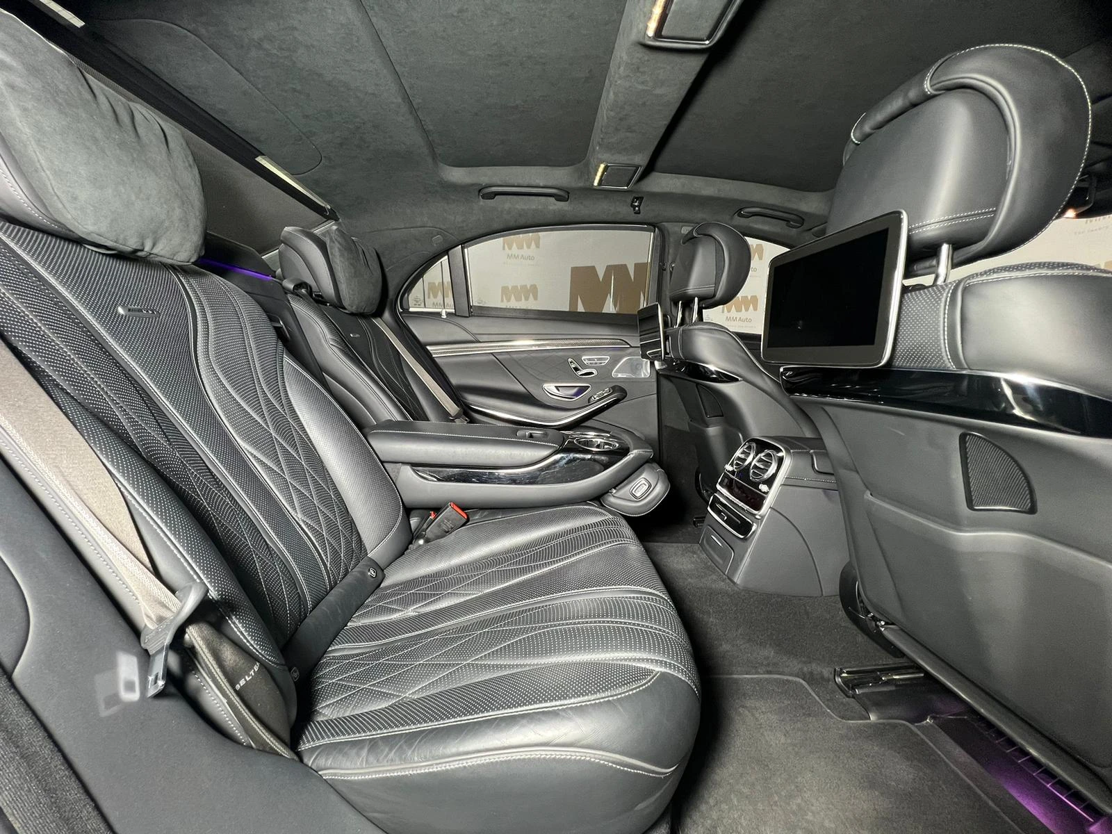 Mercedes-Benz S 63 AMG L* 4Matic* Carbon* Burmester* TV* HuD - изображение 10