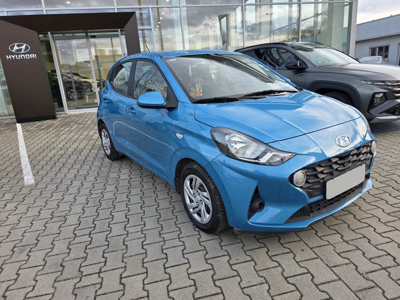 Hyundai I10 1.2 84к.с Comfort - изображение 3