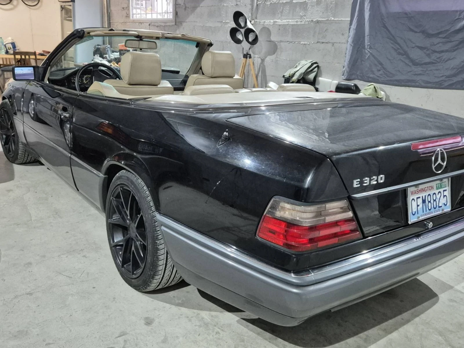 Mercedes-Benz 124 320