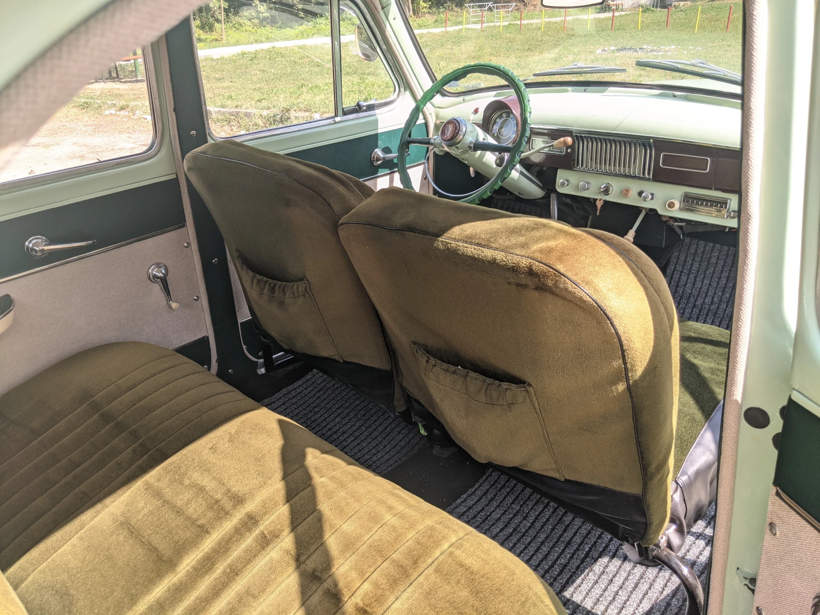 Moskvich 407, снимка 13 - Автомобили и джипове - 54030737