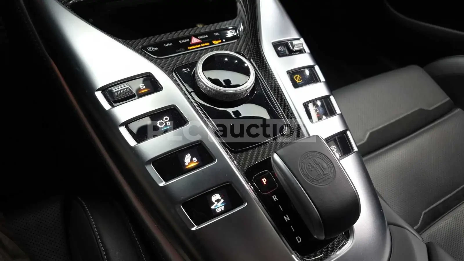 Mercedes-Benz AMG GT 63 S| 4 M| CARBON CERAMIC| BURMESTER| DISTRONIC| , снимка 8 - Автомобили и джипове - 54044706