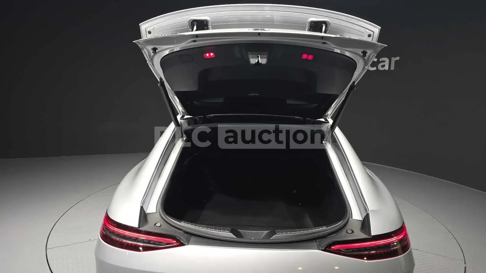 Mercedes-Benz AMG GT 63 S| 4 M| CARBON CERAMIC| BURMESTER| DISTRONIC| , снимка 14 - Автомобили и джипове - 54044706