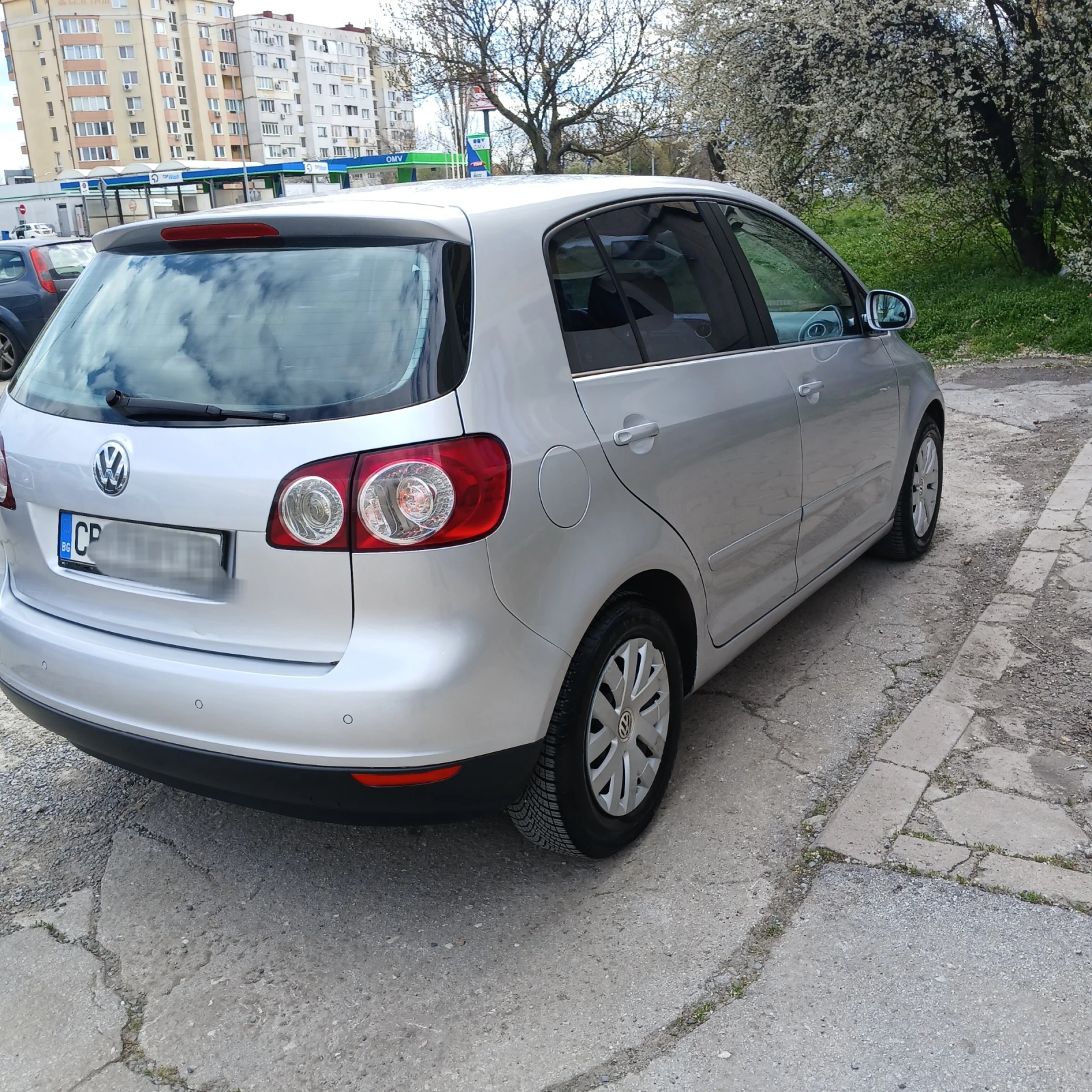 VW Golf Plus АВТОМАТИК , снимка 9 - Автомобили и джипове - 54447717