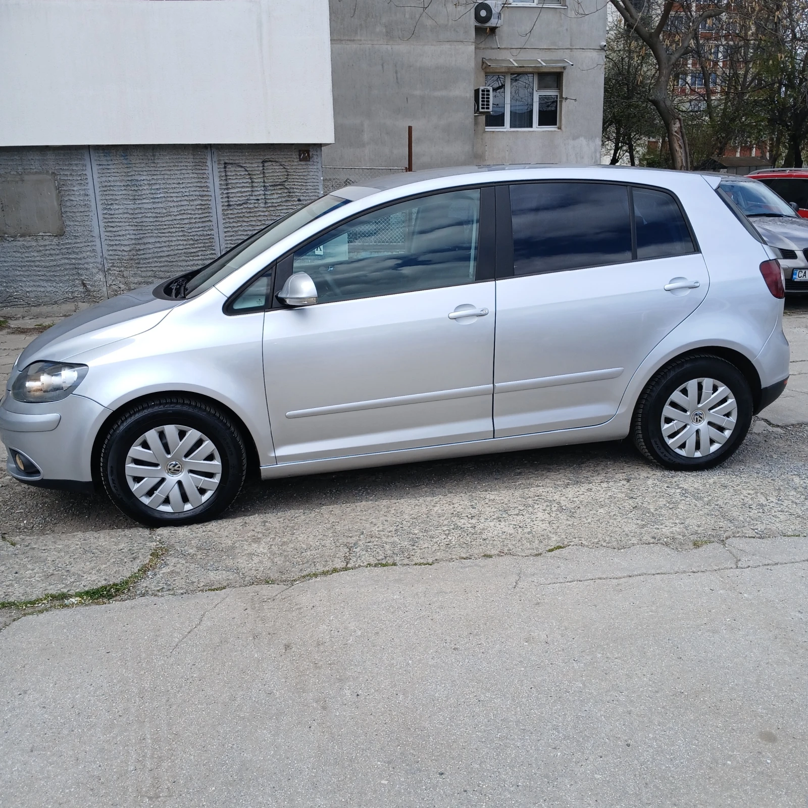 VW Golf Plus АВТОМАТИК , снимка 6 - Автомобили и джипове - 54447717