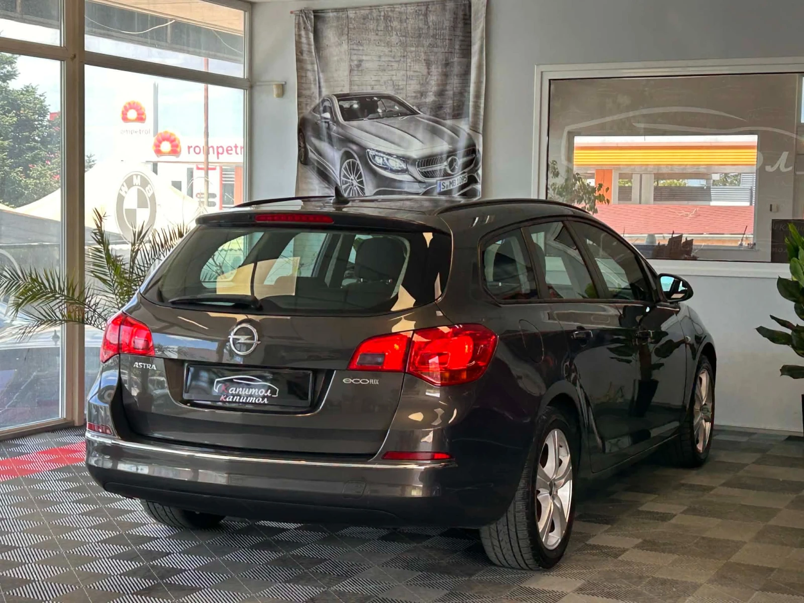 Opel Astra Sports Tourer 1.7D , снимка 6 - Автомобили и джипове - 54551513