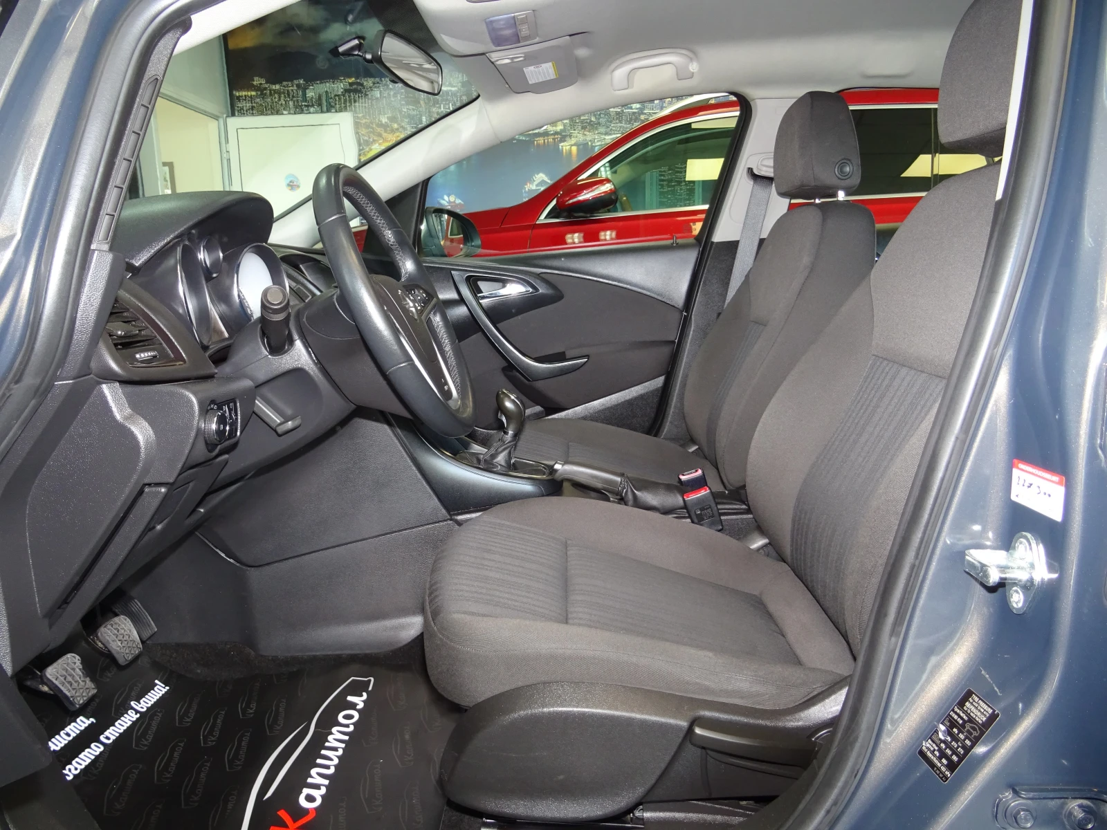 Opel Astra Sports Tourer 1.7D , снимка 7 - Автомобили и джипове - 54551513