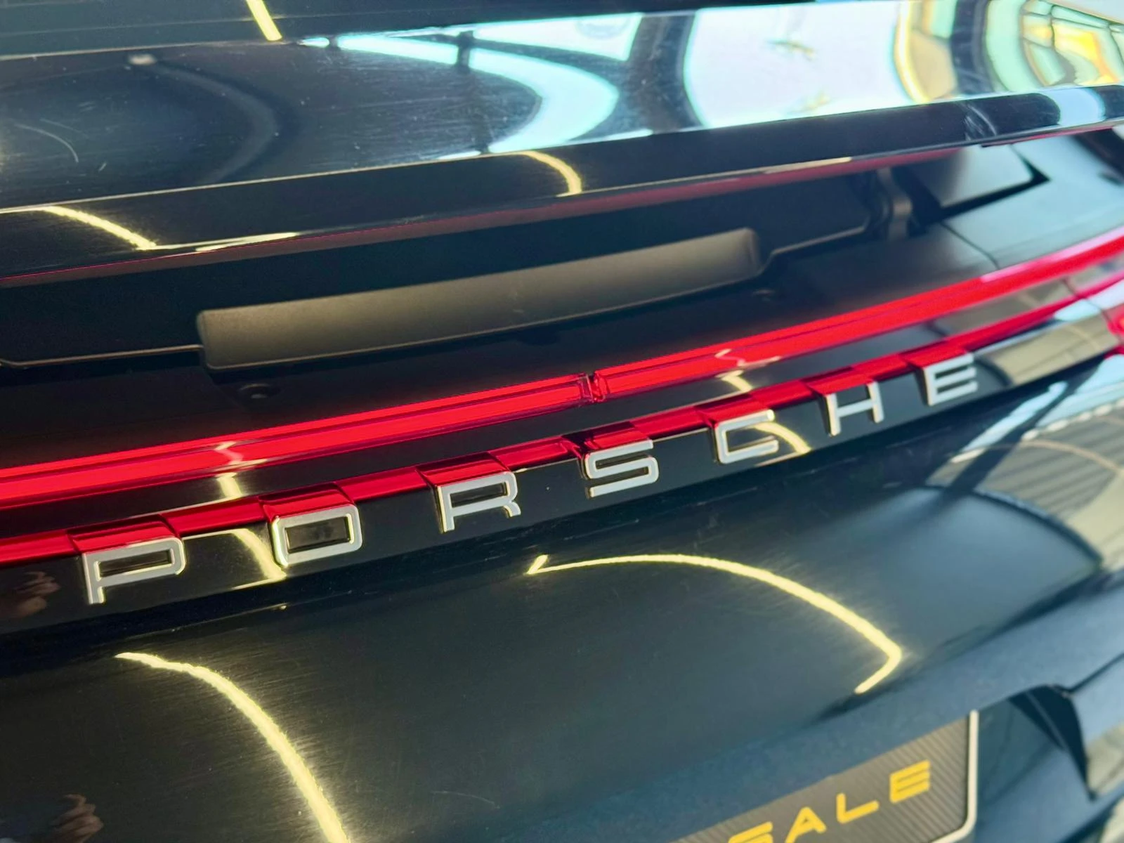 Porsche Panamera 4* Matrix* Bose* Pano* Подгрев* Обдух* Лизинг , снимка 16 - Автомобили и джипове - 54647905
