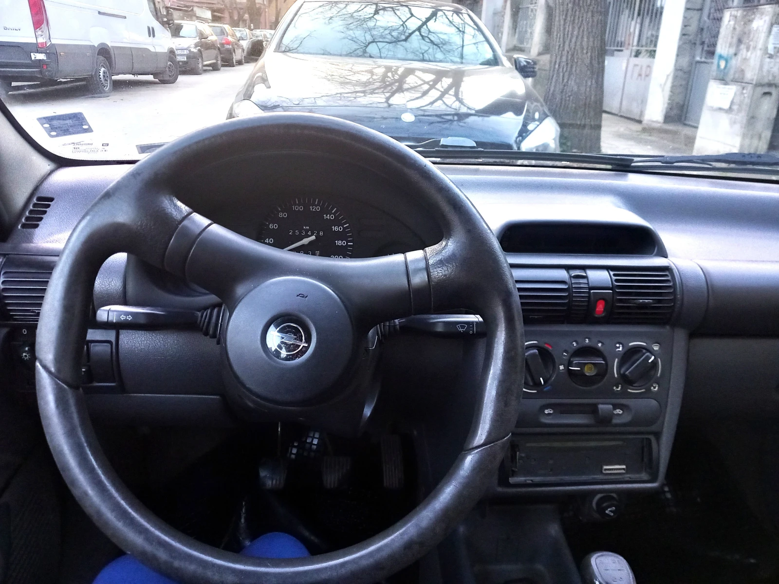 Opel Corsa, снимка 8 - Автомобили и джипове - 54778578